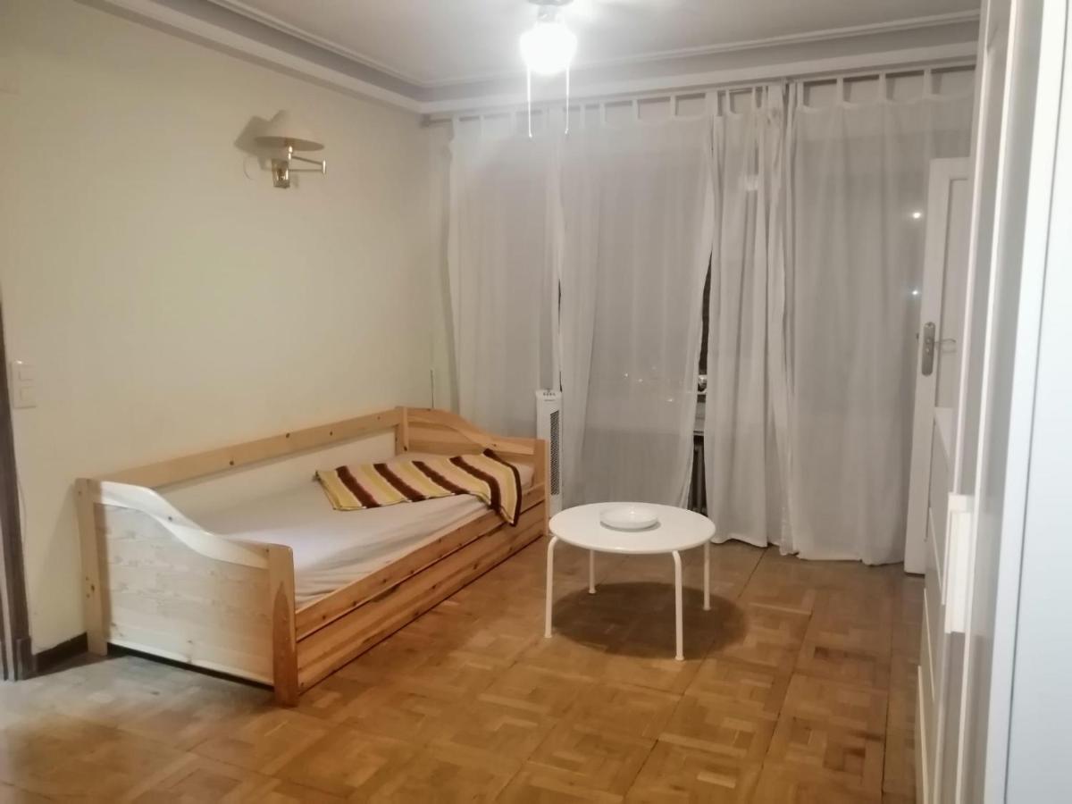 Madrid Apartment Bagian luar foto